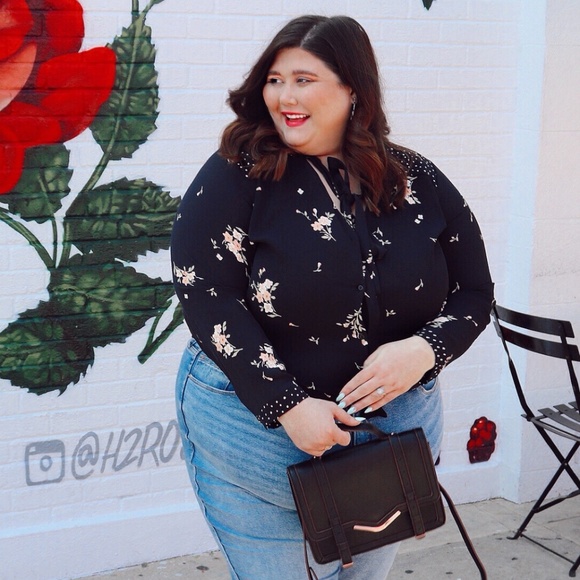 Tops - Button Up Black and Floral Top